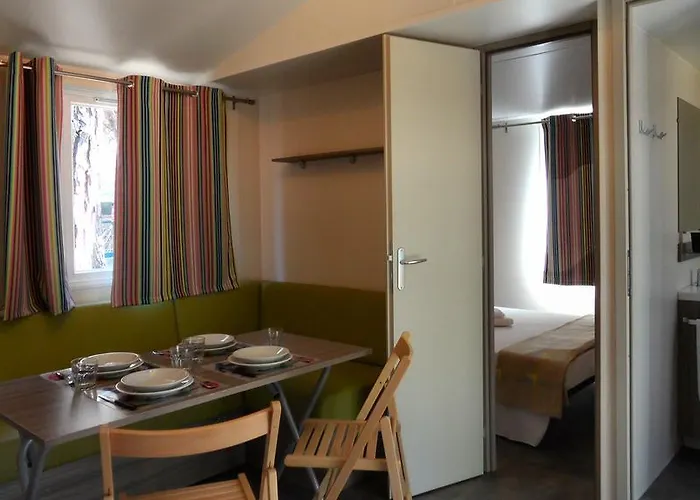 Principina Kamp alanı Principina a Mare